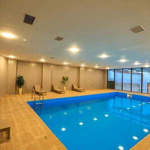 5* فندق Pine Astoria