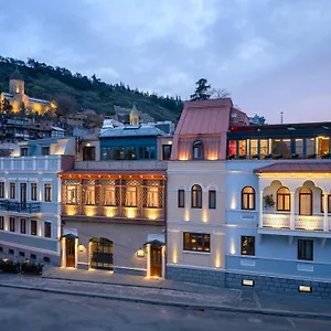 4* Otel Puris Moedani Boutique